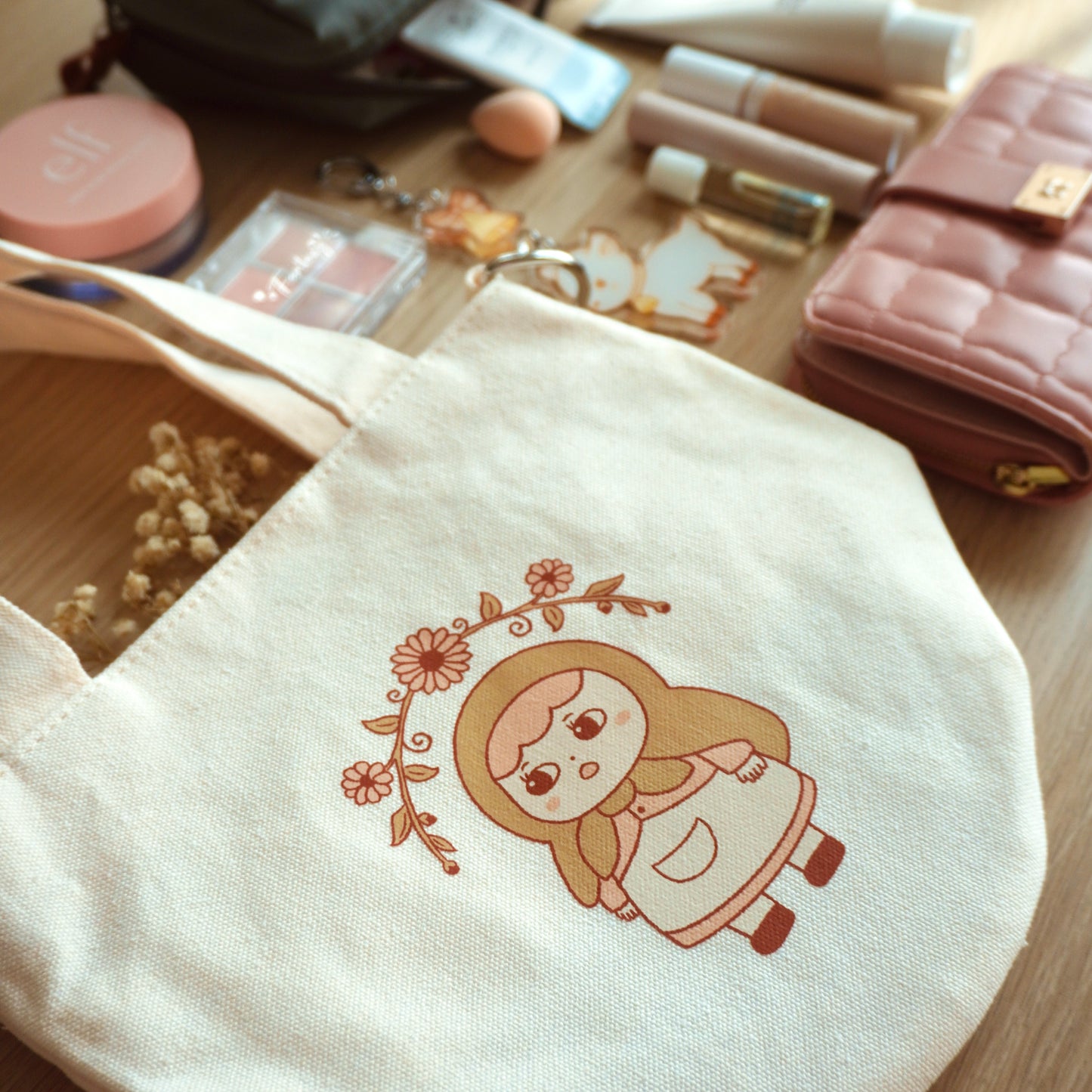 Cozy Girl Bucket Bag