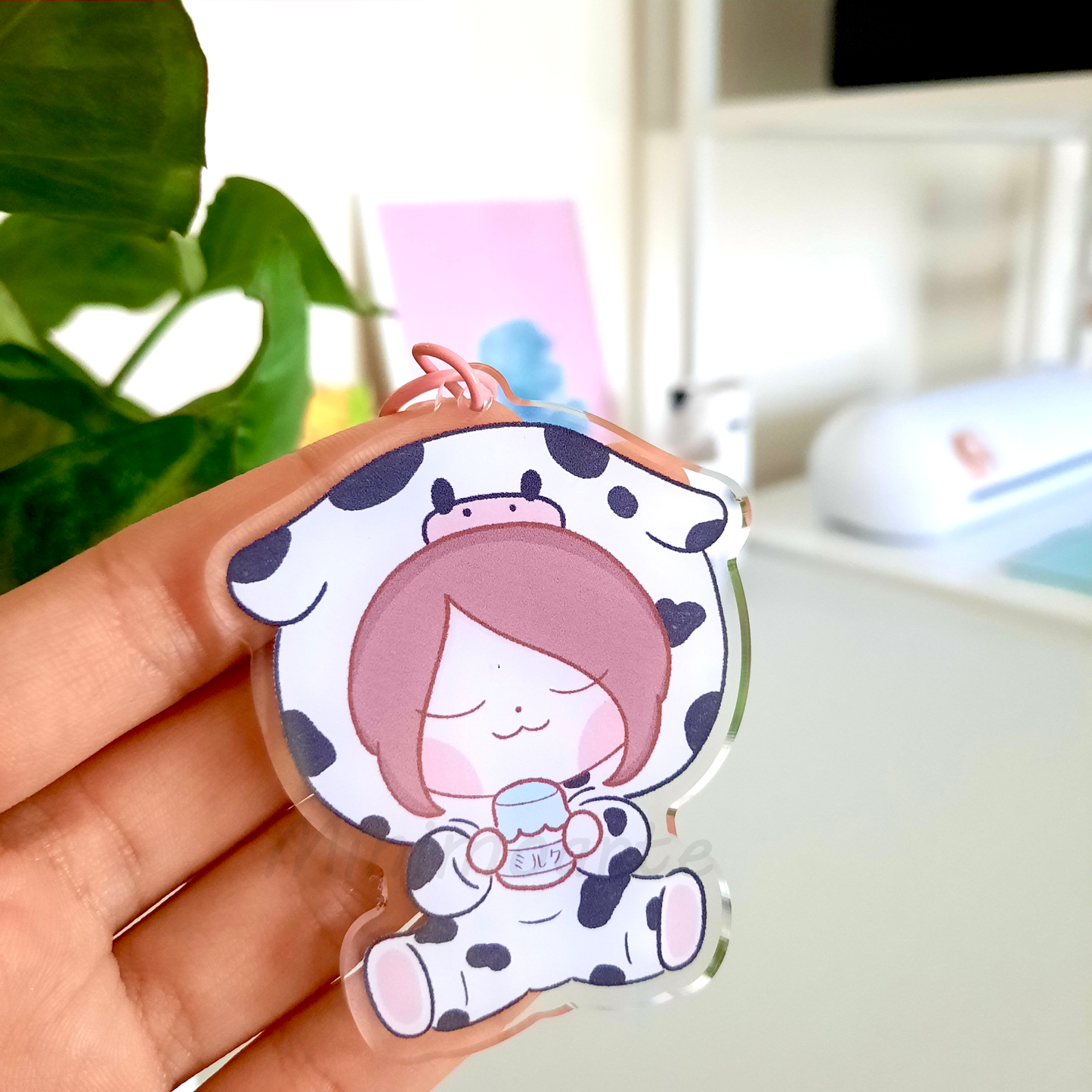 Minimo Cow Clear Acrylic Keychains