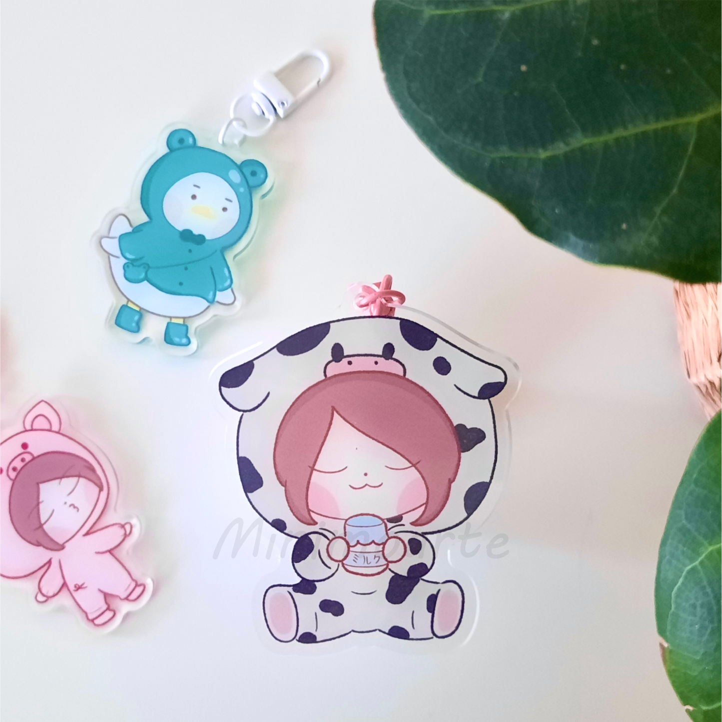 Minimo Cow Clear Acrylic Keychains